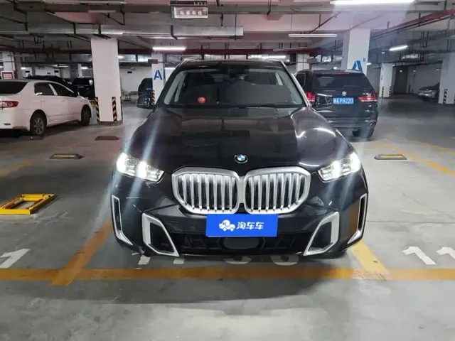 BMW X5 — Фото автомобиля 2