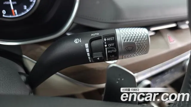 Genesis G80 Бензин 2.5 турбо 2WD — Фото автомобиля 15