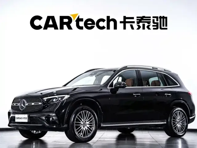 Фотография автомобиля — Mercedes-Benz GLC-Class
