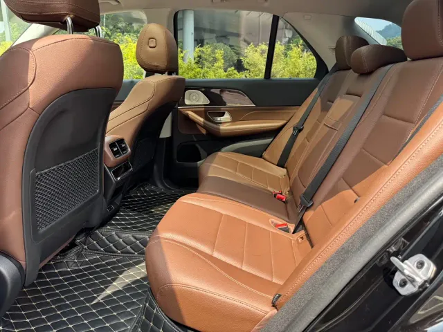 Mercedes-Benz GLE-Class — Фото автомобиля 11