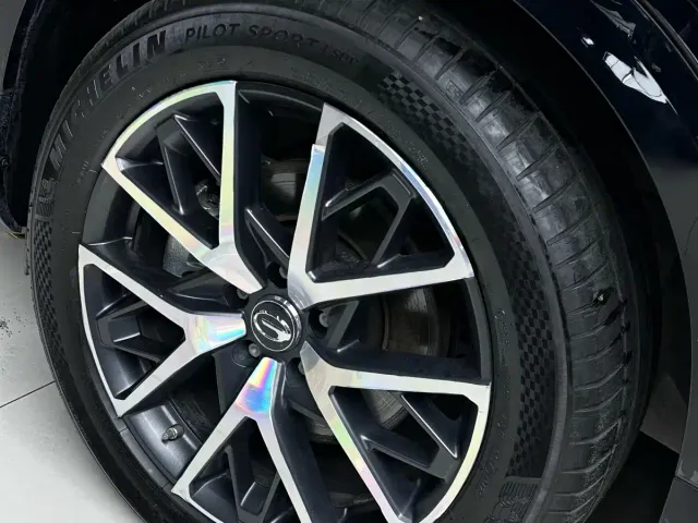 GAC Trumpchi GS8 — Фото автомобиля 10