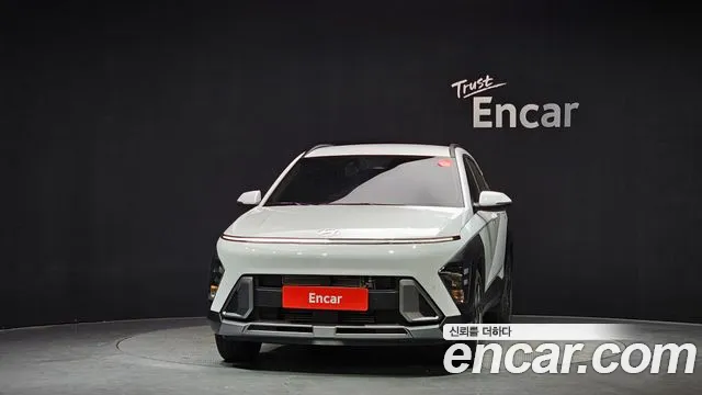 Hyundai Kona Kona (SX2) Бензин 1.6 турбо 2WD — Фото автомобиля 3