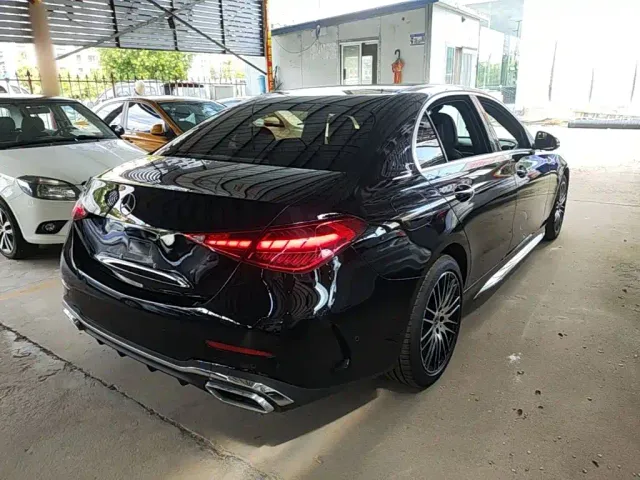 Mercedes-Benz C-Class — Фото автомобиля 6