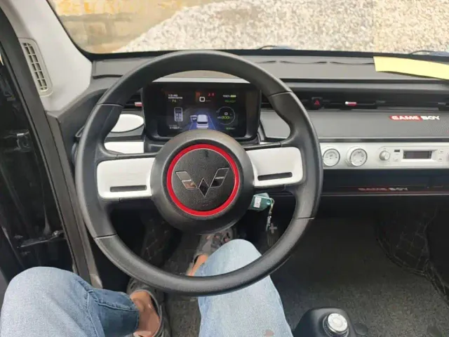 Wuling Hongguang Mini EV — Фото автомобиля 10