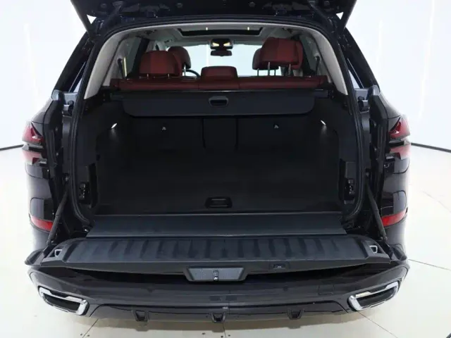 BMW X5 — Фото автомобиля 10