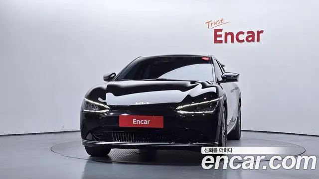 Kia EV6 — Фото автомобиля 2