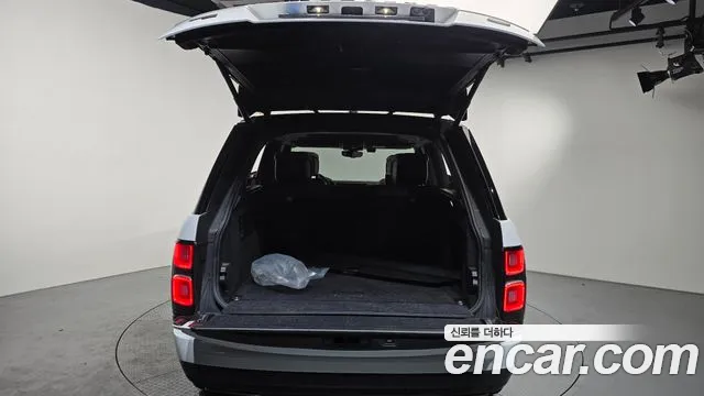 Land Rover Range Rover — Фото автомобиля 18