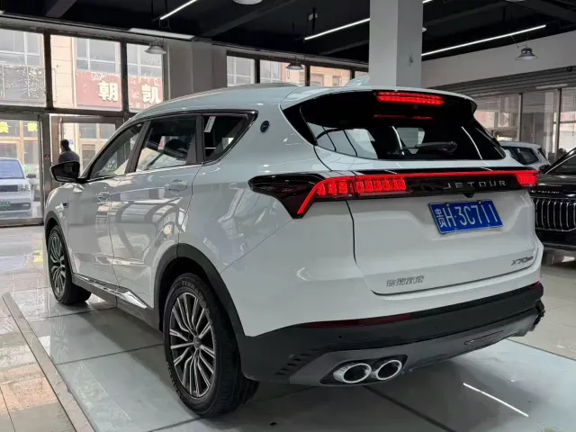 Jetour X70 Plus — Фото автомобиля 4