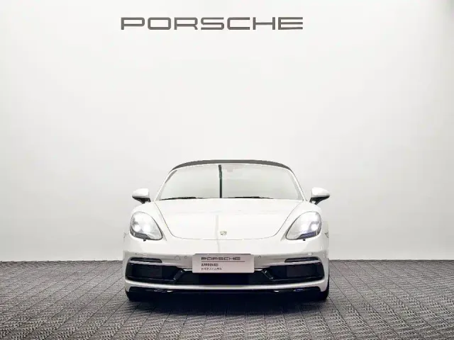 Porsche 718 — Фото автомобиля 2