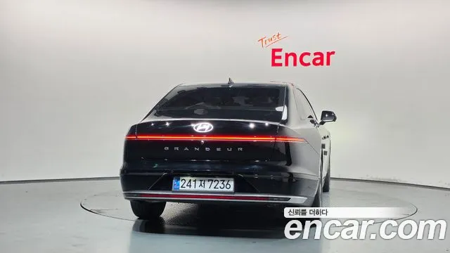 Hyundai Grandeur GN7 — Фото автомобиля 3
