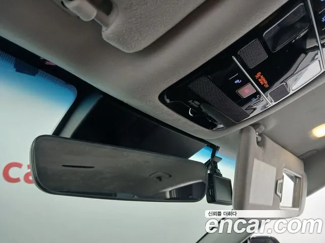 Hyundai Grandeur GN7 — Фото автомобиля 28