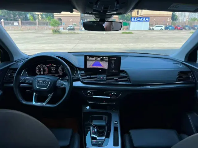 Audi Q5L — Фото автомобиля 6