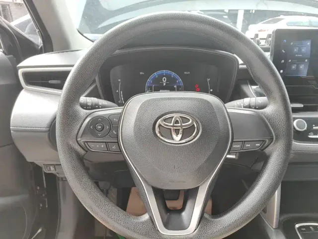 Toyota Frontlander — Фото автомобиля 10