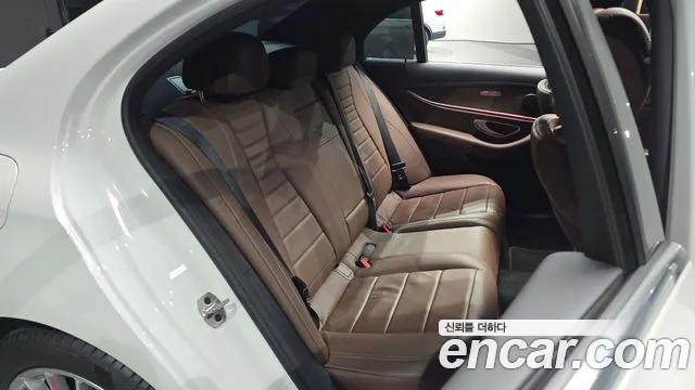 Mercedes-Benz E-Class W213 — Фото автомобиля 17