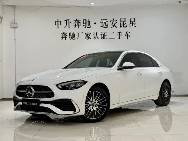 Фотография автомобиля — Mercedes-Benz C-Class