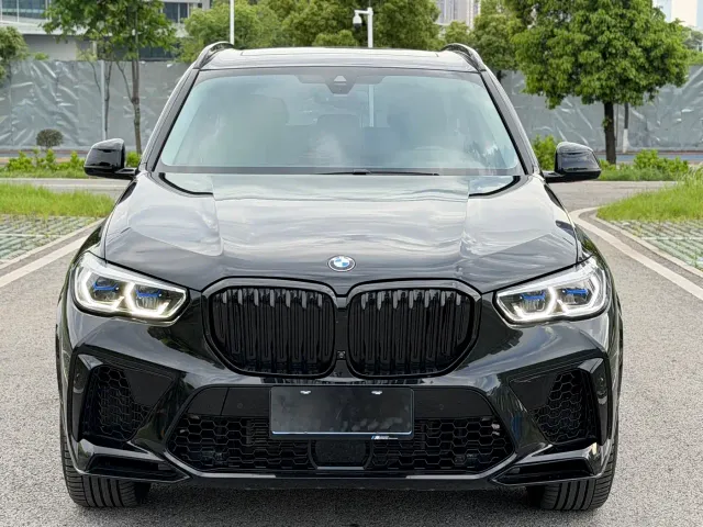 BMW X5 — Фото автомобиля 2