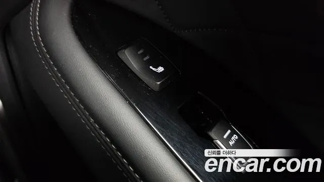 KG_Mobility_Ssangyong Rexton Rexton Arena Дизель 2.2 4WD — Фото автомобиля 19