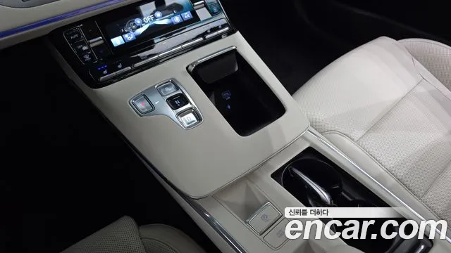 Hyundai Grandeur Grandeur (New) — Фото автомобиля 9