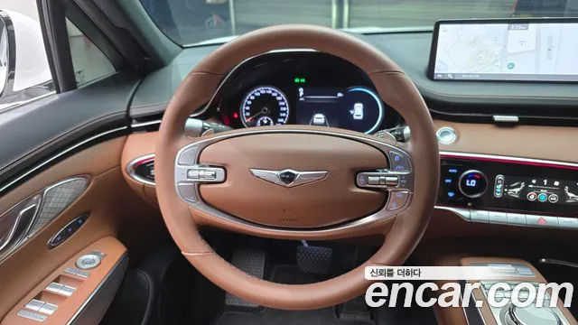 Genesis GV70 — Фото автомобиля 13
