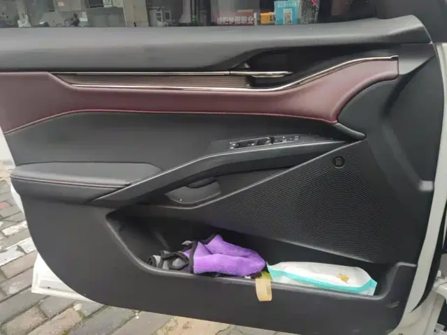 Ford Mondeo — Фото автомобиля 7