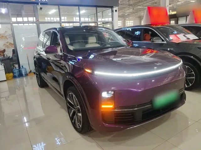 Li Auto L9 — Фото автомобиля 3