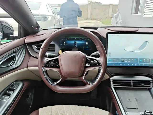 BYD Seal — Фото автомобиля 6