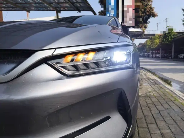 BYD Qin PLUS — Фото автомобиля 23
