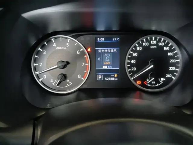 Nissan Sylphy — Фото автомобиля 11
