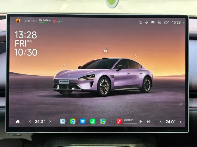 Xiaomi SU7 — Фото автомобиля 22