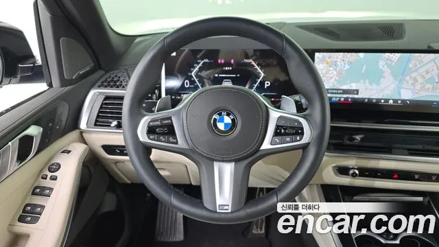 BMW X5 xDrive 40i M Sport — Фото автомобиля 13