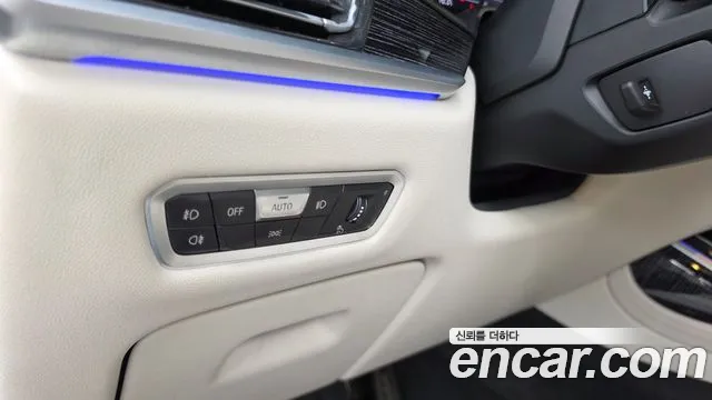 BMW X7 — Фото автомобиля 22