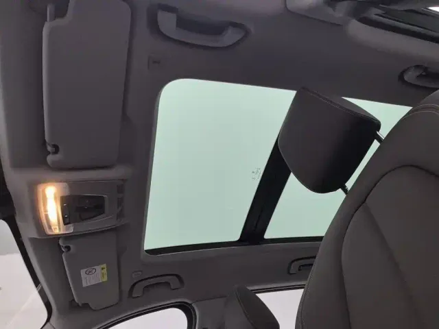 BMW X1 — Фото автомобиля 14