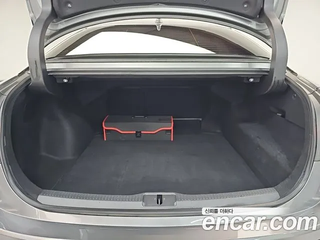 Toyota Crown — Фото автомобиля 18