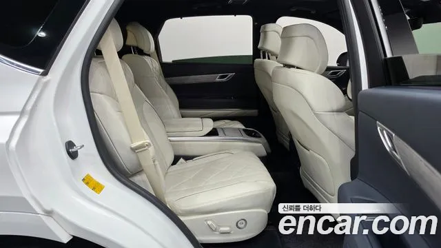 Genesis GV80 — Фото автомобиля 17