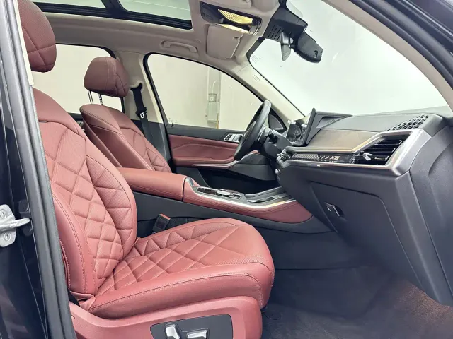BMW X5 — Фото автомобиля 13