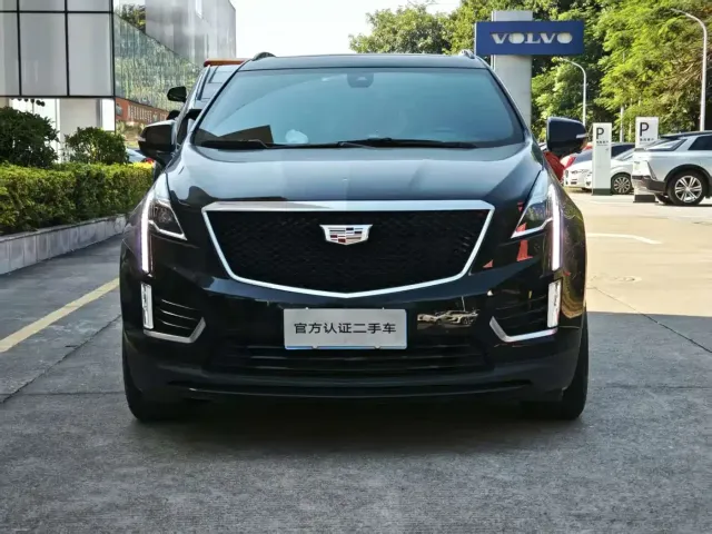 Cadillac XT5 — Фото автомобиля 2