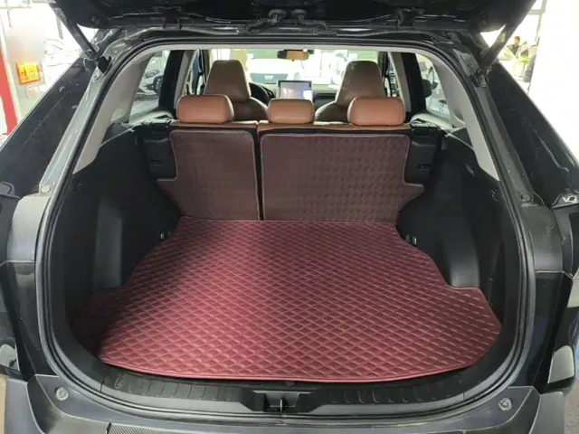 Toyota RAV4 — Фото автомобиля 18