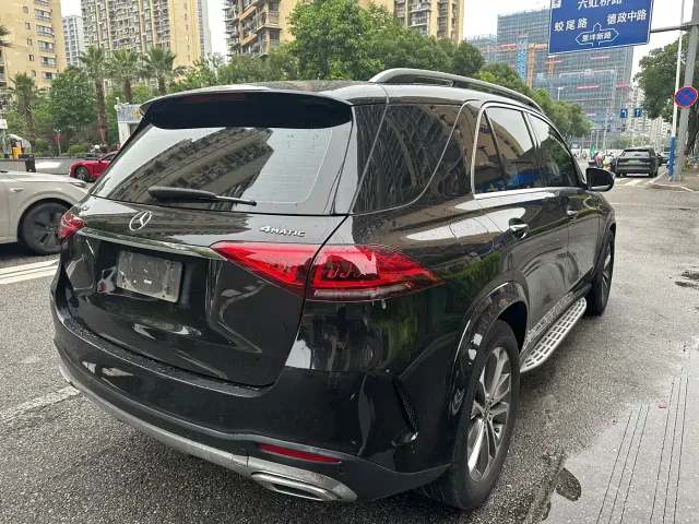 Mercedes-Benz GLE-Class — Фото автомобиля 8