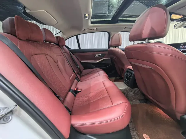 BMW i3 — Фото автомобиля 11