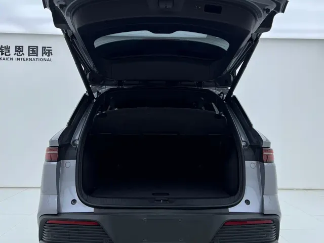BYD Song Pro — Фото автомобиля 11