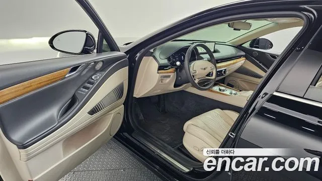 Genesis G80 Бензин 3.5 турбо AWD — Фото автомобиля 10