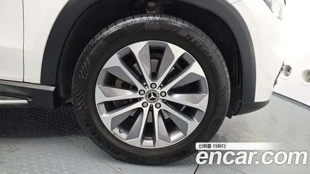 Mercedes-Benz GLE-Class GLE-класс W167 — Фото автомобиля 20