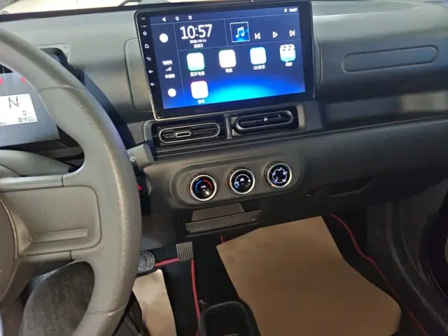 Wuling Zhiguang NEV — Фото автомобиля 12