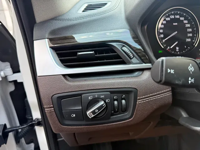 BMW X1 — Фото автомобиля 21