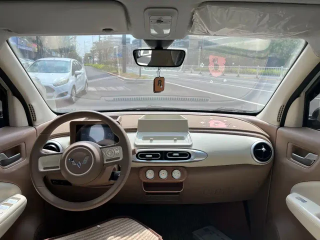 Wuling Hongguang Mini EV — Фото автомобиля 9