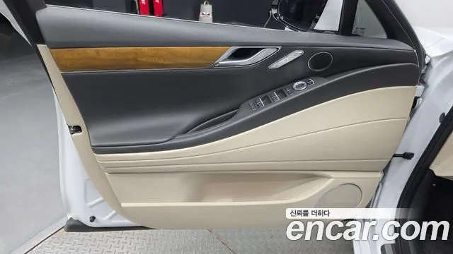 Genesis G80 RG3 — Фото автомобиля 13