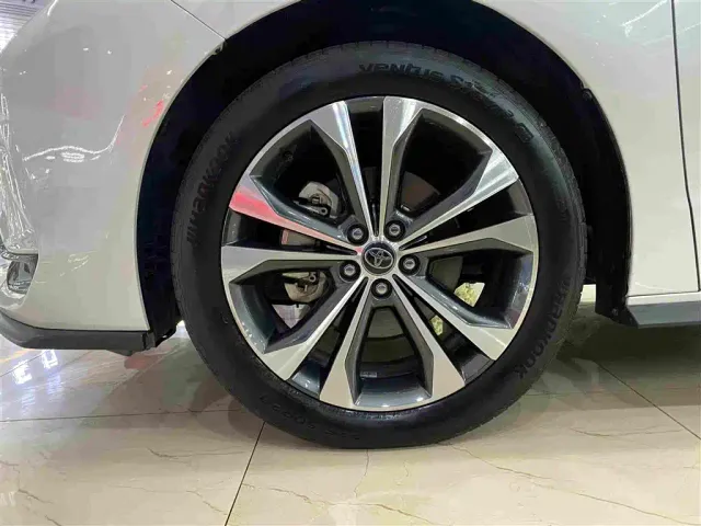Toyota Granvia — Фото автомобиля 5