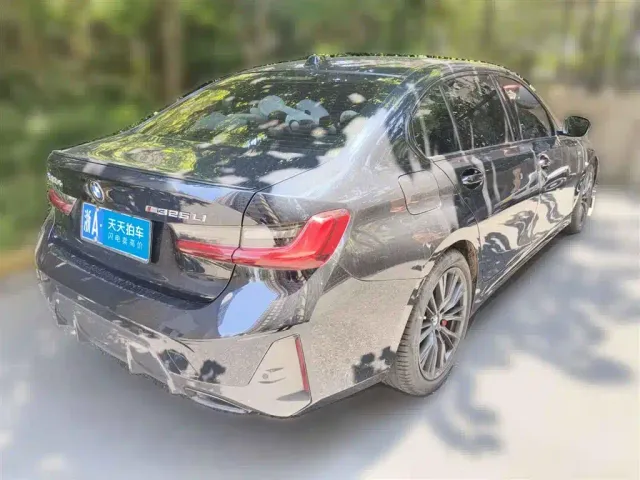 BMW 3 Series — Фото автомобиля 2