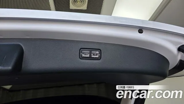 Genesis GV80 2.5T Бензин 2WD — Фото автомобиля 25