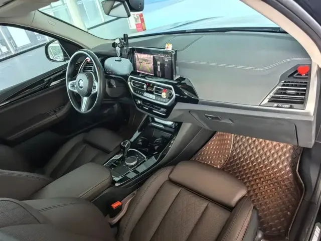 BMW X3 — Фото автомобиля 15